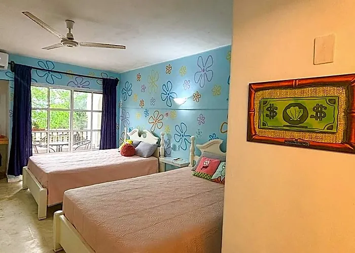 Sleep In A Pineapple Under The Sea Hotel 3*