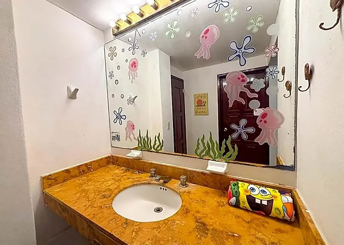 Hotel Sleep In A Pineapple Under The Sea 3*