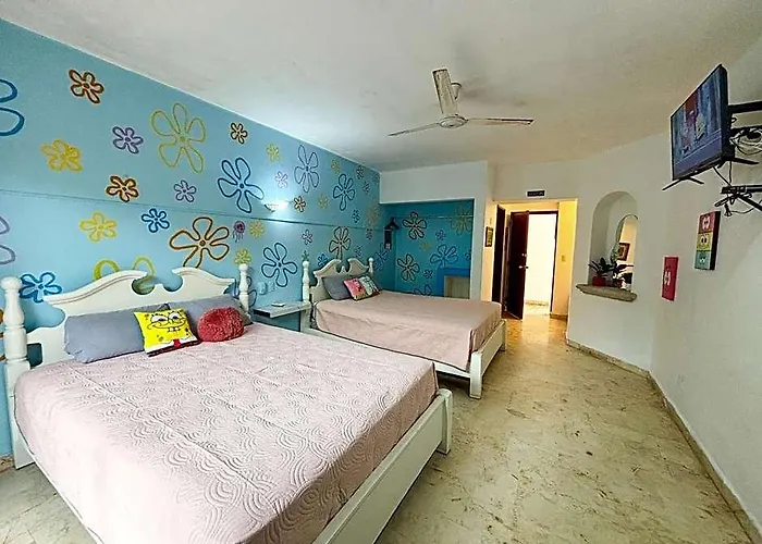 Hotel Sleep In A Pineapple Under The Sea